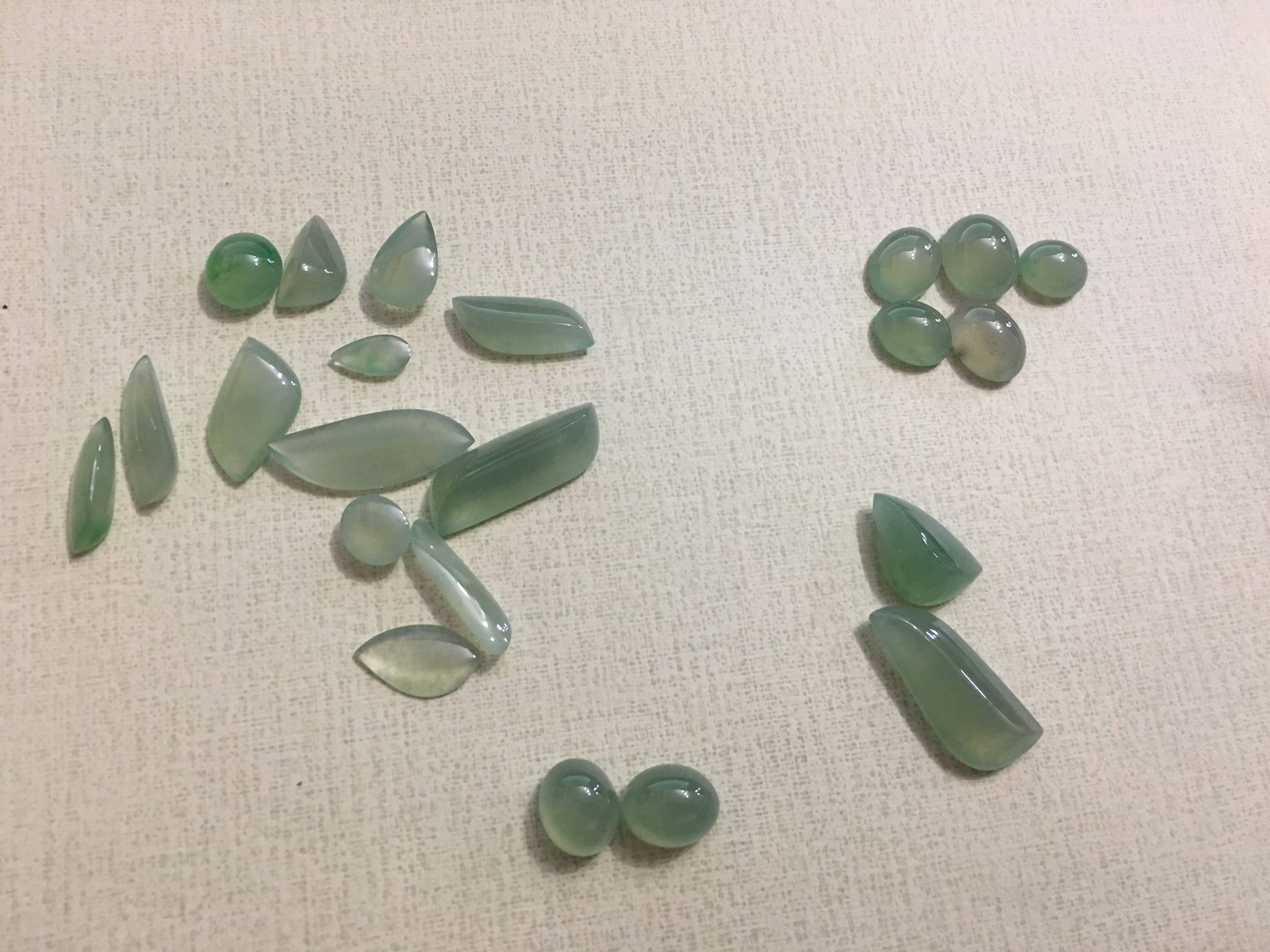 翡翠蛋面