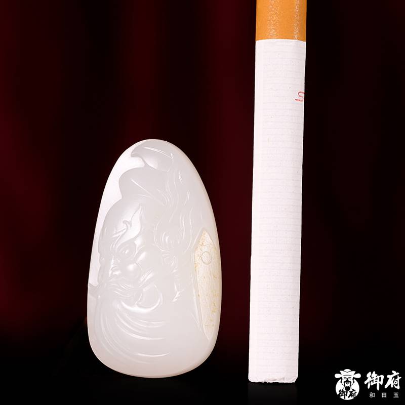 新疆和田玉洒金皮白玉籽料挂件 关公 13克 图片10