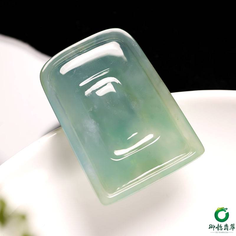 缅甸天然A货冰糯种晴水翡翠 山水 22克 图片2