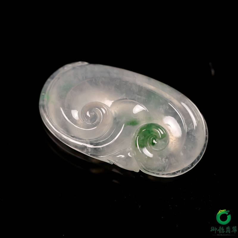 缅甸天然A货冰种飘绿翡翠 如意 9克 图片3