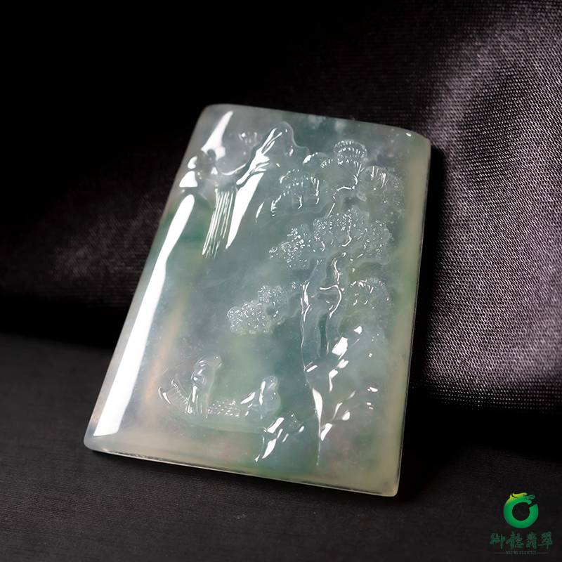 缅甸翡翠冰种山水情玉牌 25.7g 图片2