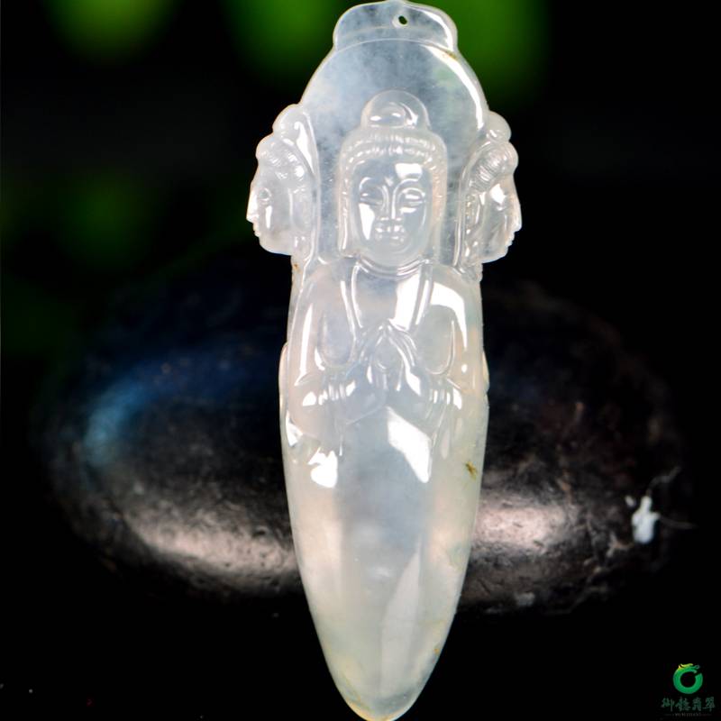 缅甸翡翠A货冰种挂件 三圣牌 16.9克