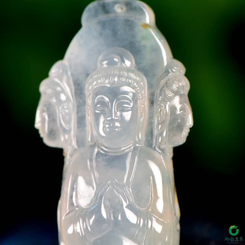 缅甸翡翠A货冰种挂件 三圣牌 16.9克 图片2